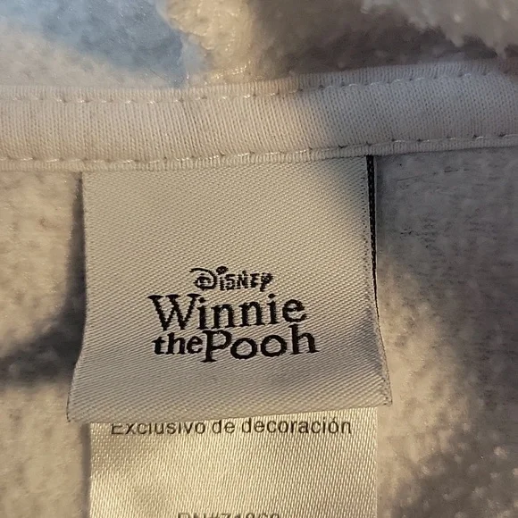 Disney White Hoodie with Winnie the Pooh and Friends Medium - Picture 12 of 12
